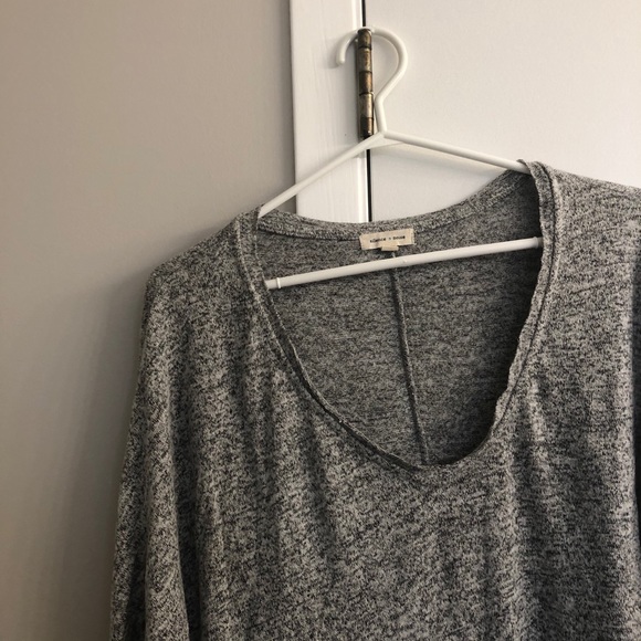 🌷2 for $30 🌷 Silence + Noise v neck sweater - Picture 2 of 8